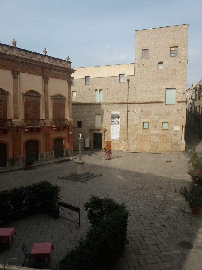 La Stanza Del Vicolo Lägenhet Palermo Exteriör bild
